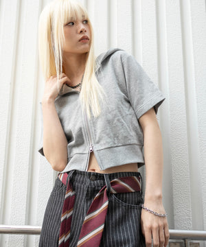 グレーソノタ　モデル：166cm F着用