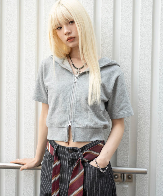 グレーソノタ　モデル：166cm F着用