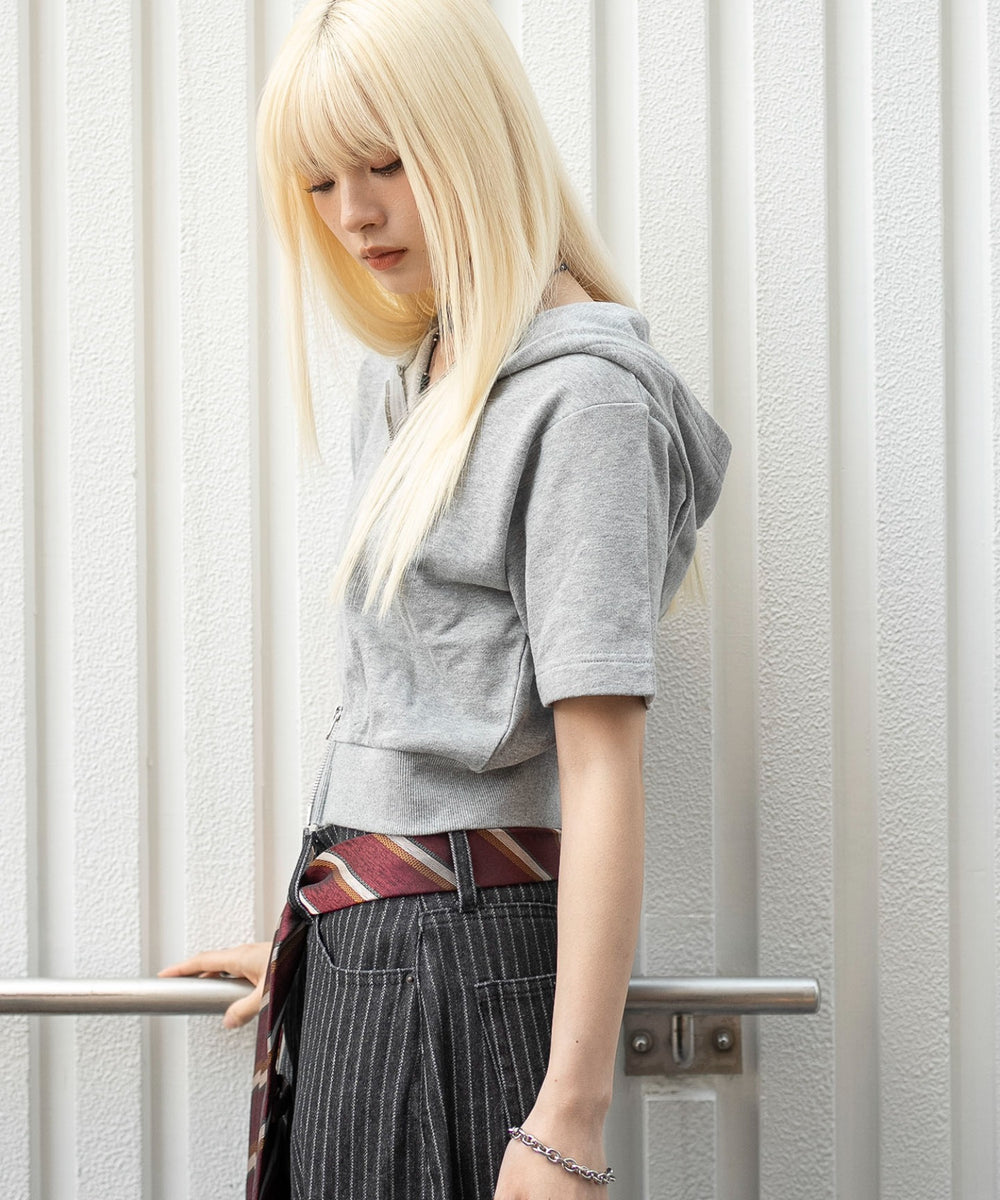 グレーソノタ　モデル：166cm F着用