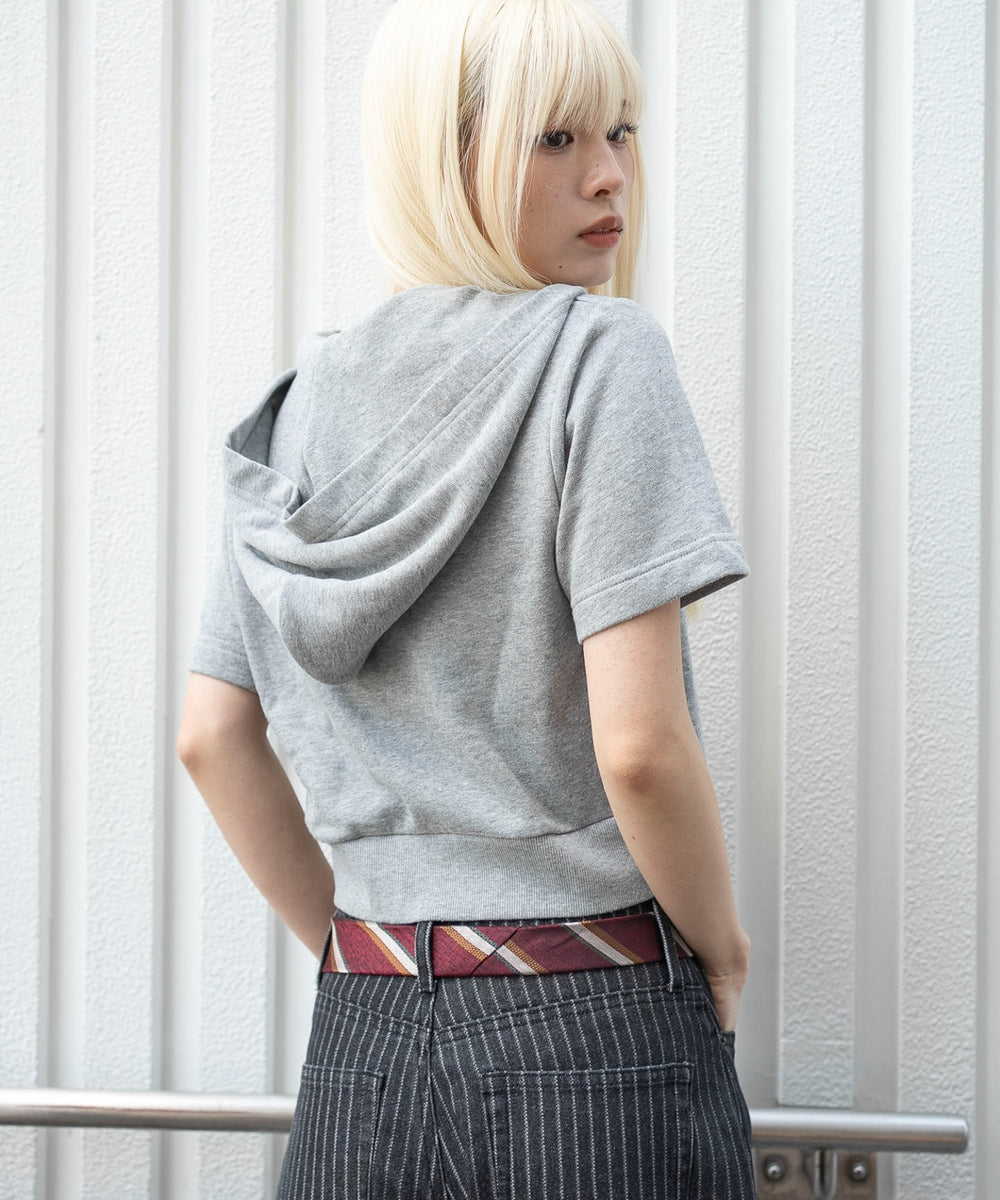 グレーソノタ　モデル：166cm F着用