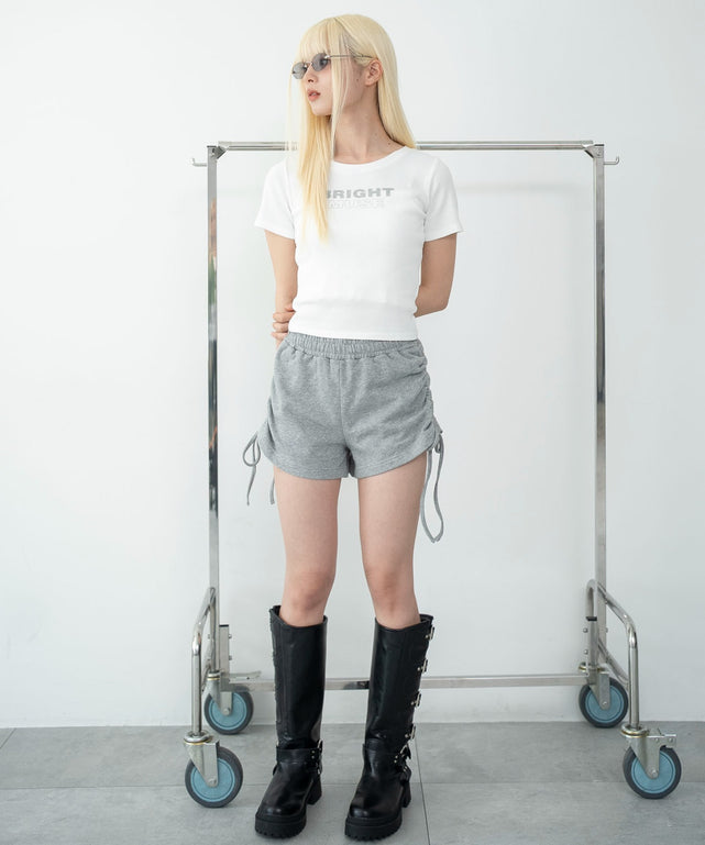 柄２　モデル：166cm F着用