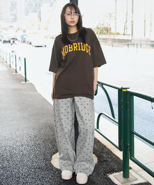 ブラウン　モデル：159cm L着用