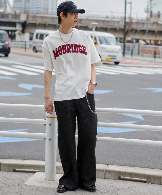 ホワイト モデル：181cm L着用