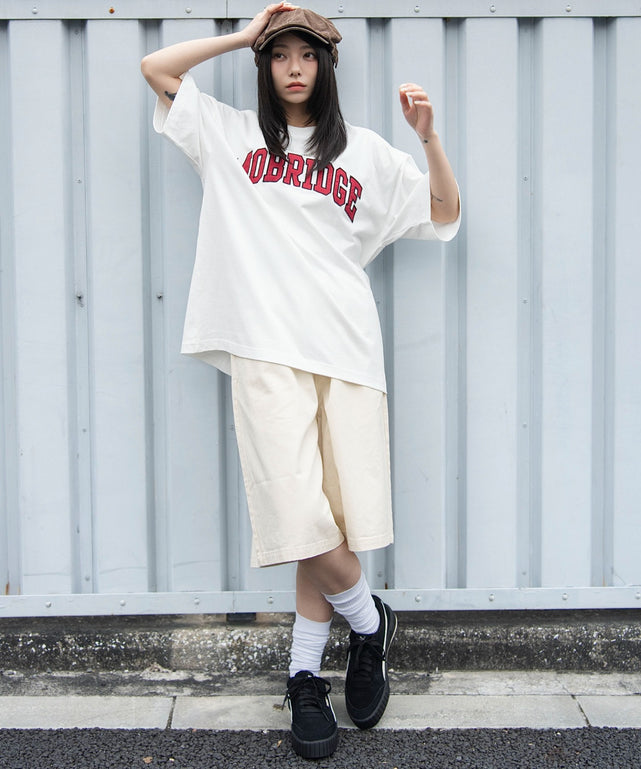 ホワイト　モデル：159cm L着用