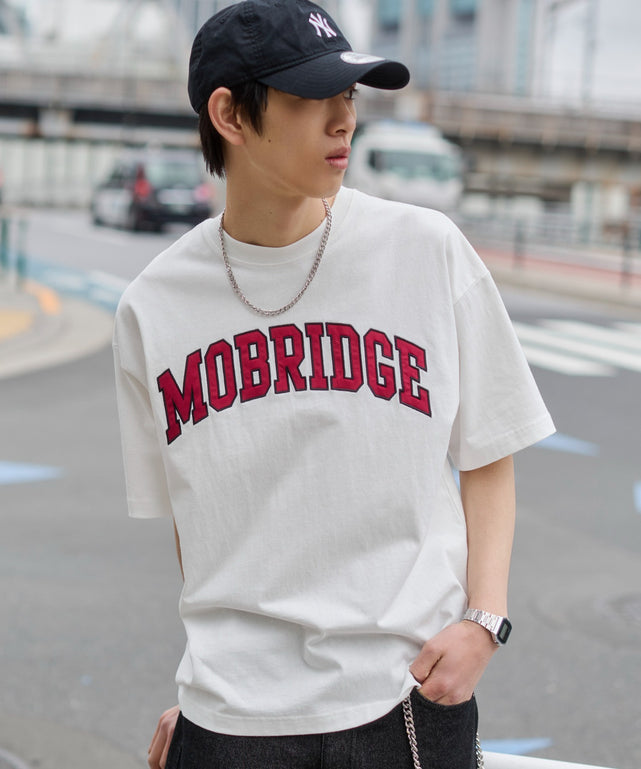 ホワイト モデル：181cm L着用