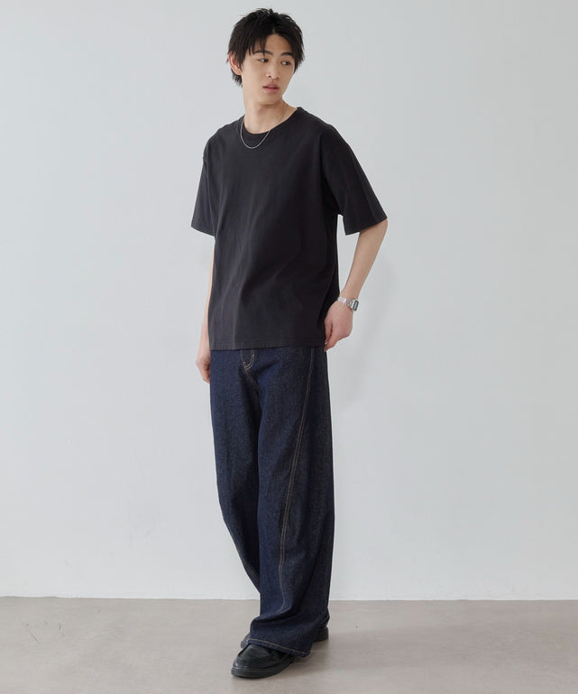 ブラック モデル：181cm L着用