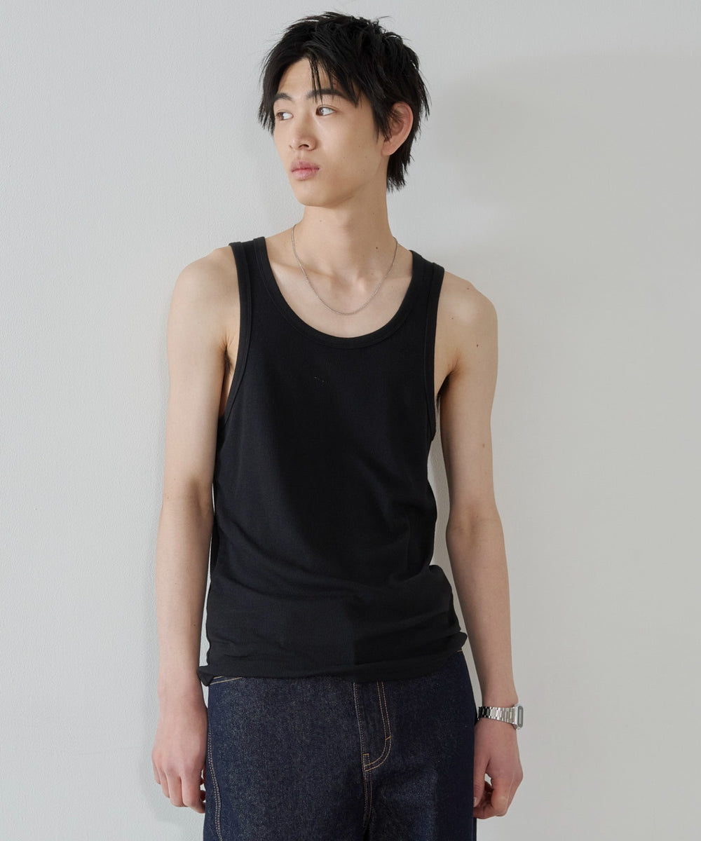 ブラック モデル：181cm L着用