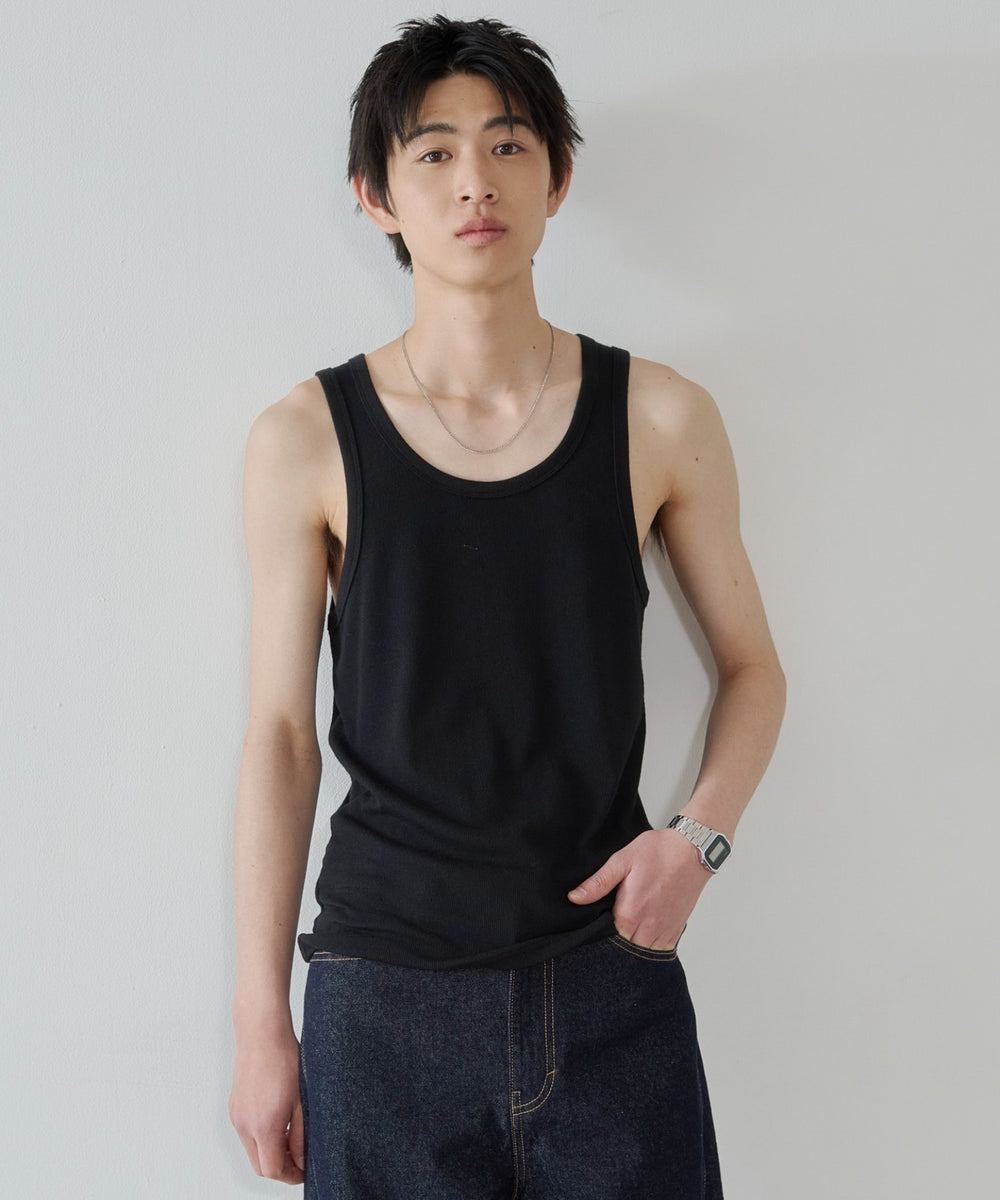 ブラック モデル：181cm L着用