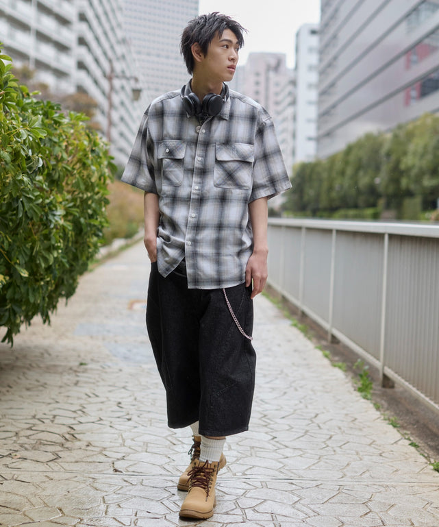 柄2 モデル：181cm L着用