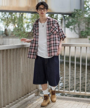 柄3 モデル：181cm L着用