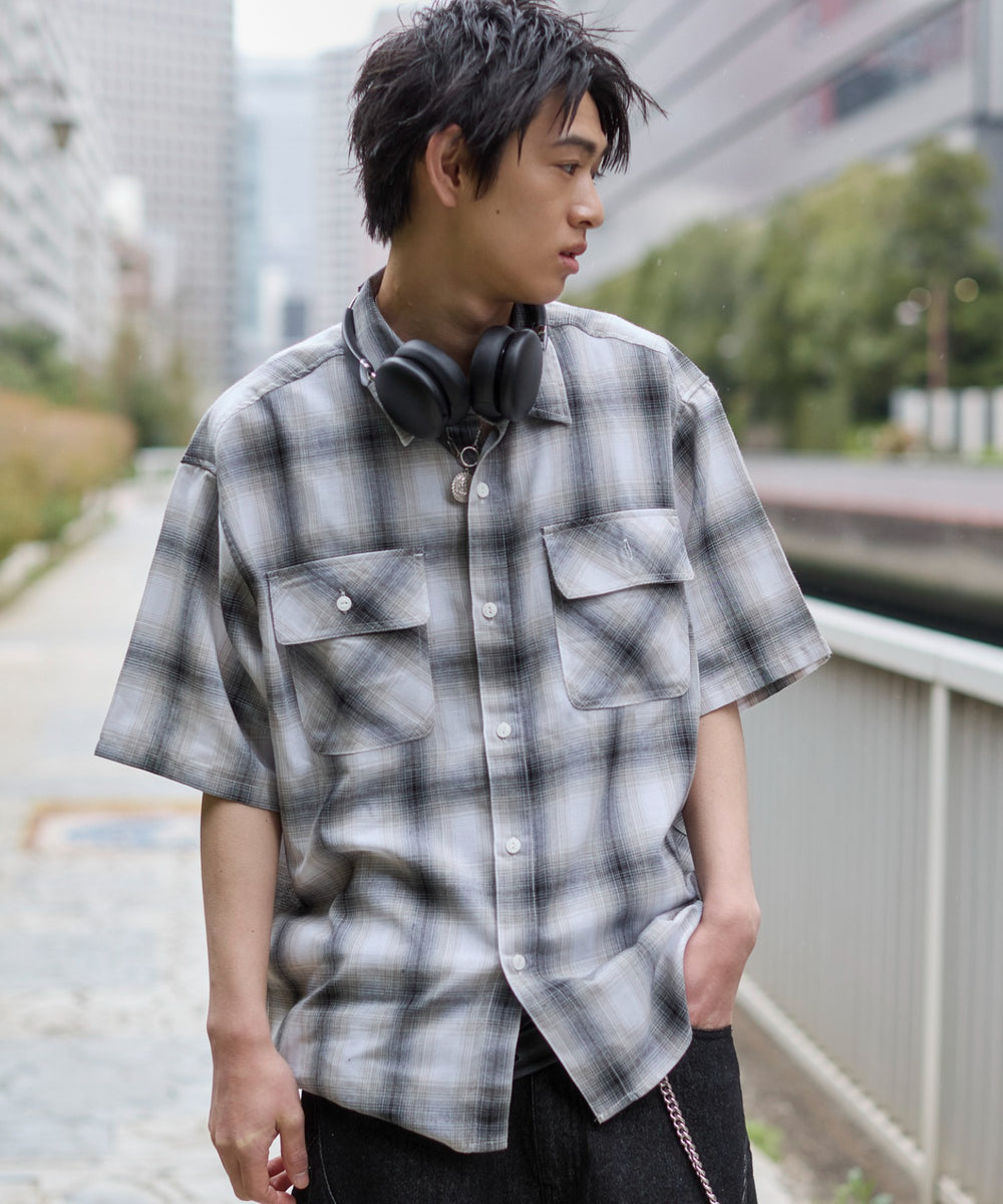 柄2 モデル：181cm L着用