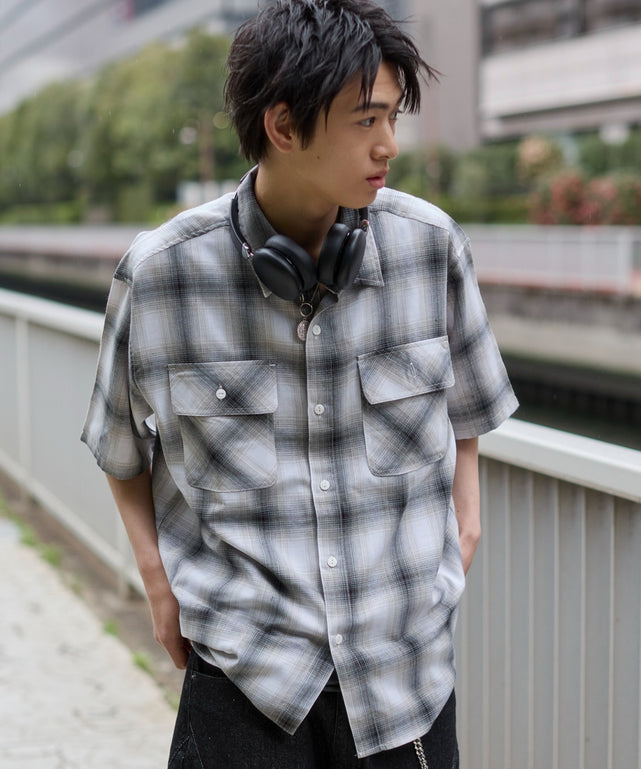 柄2 モデル：181cm L着用