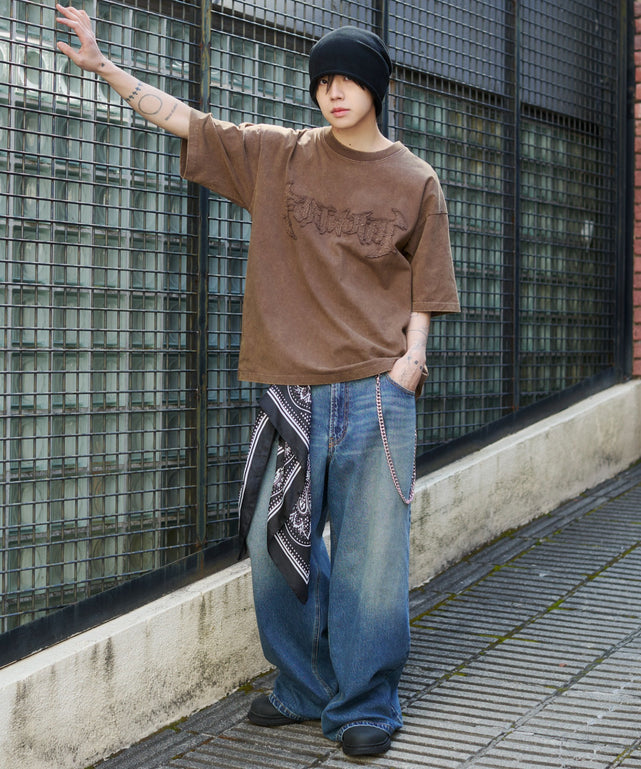 ブラウン モデル：175cm L着用