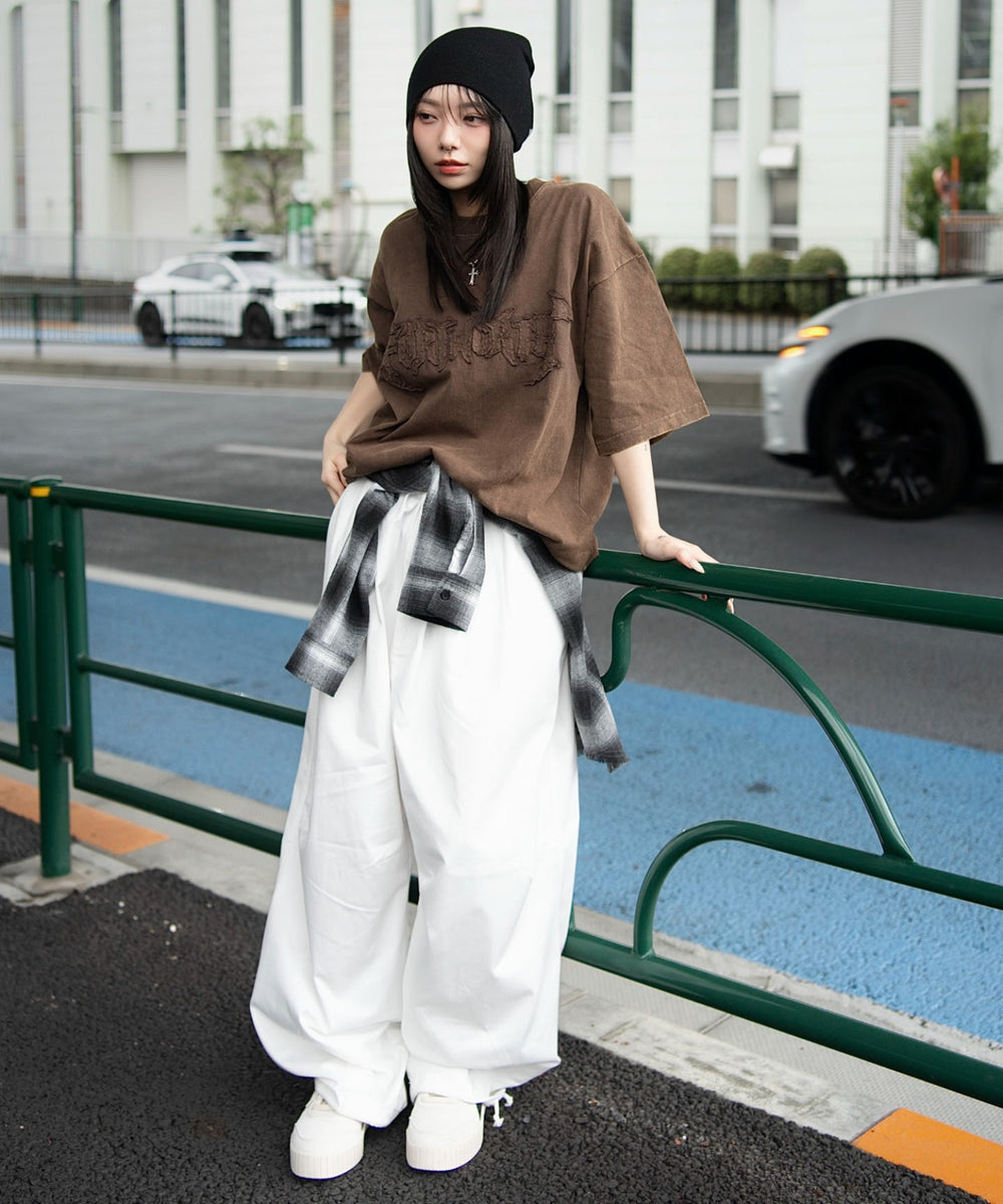 ブラウン　モデル：159cm M着用