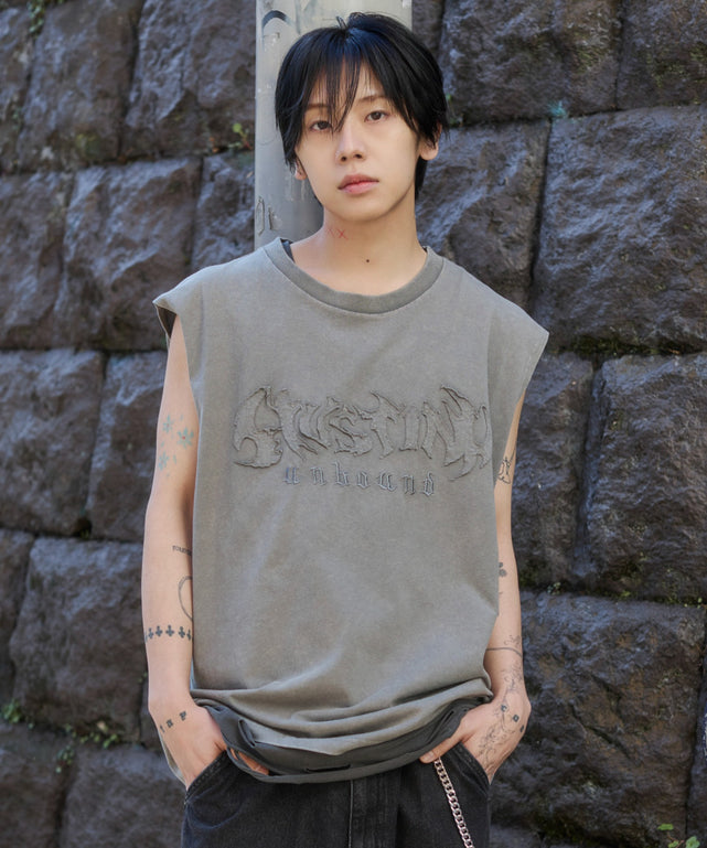 グレー モデル：175cm L着用