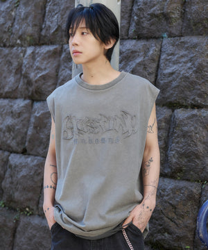 グレー モデル：175cm L着用