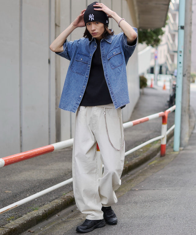 デニム淡加工 モデル：182cm L着用