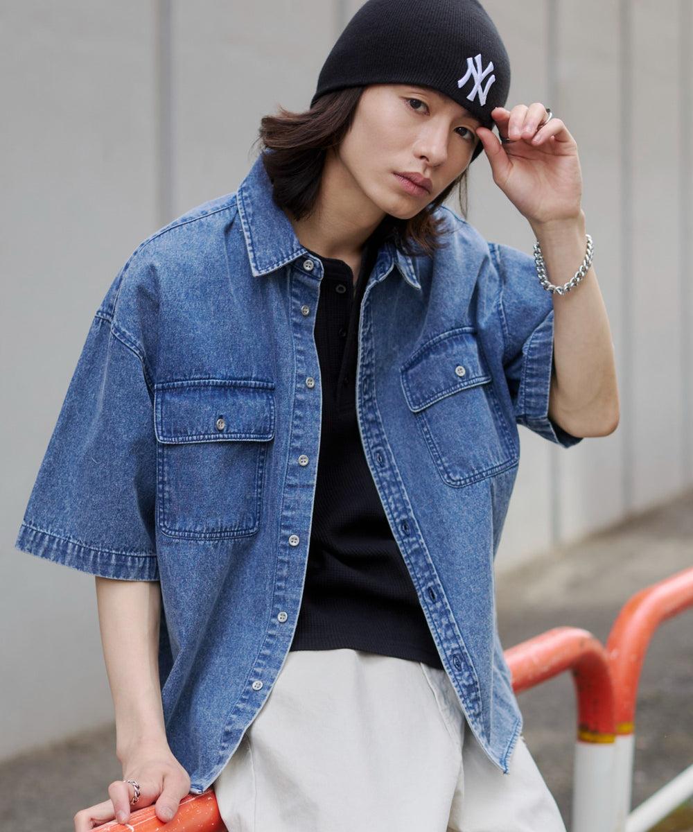 デニム淡加工 モデル：182cm L着用