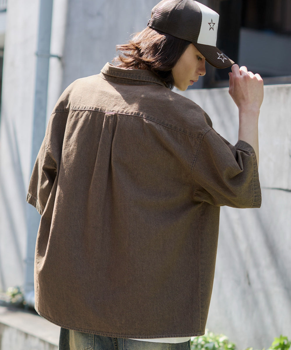 ブラウンソノタ モデル：182cm L着用