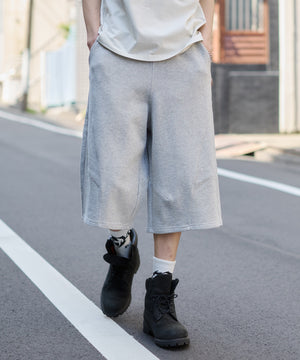 杢グレー モデル：182cm L着用
