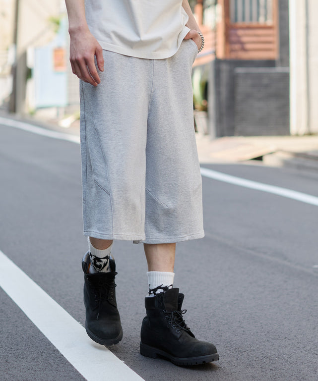 杢グレー モデル：182cm L着用