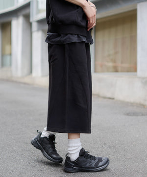 ブラック モデル：182cm L着用