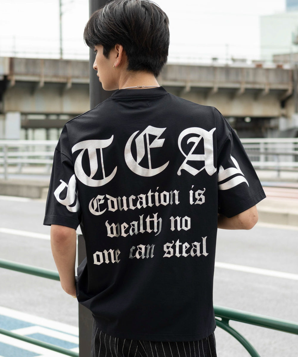 ブラック モデル：180cm L着用