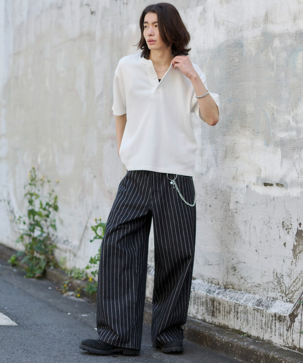 ホワイト モデル：182cm L着用