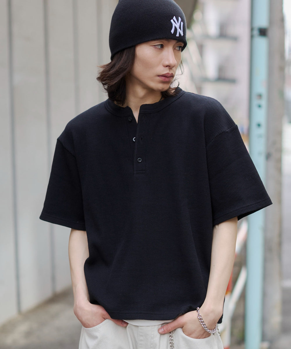 ブラック モデル：182cm L着用