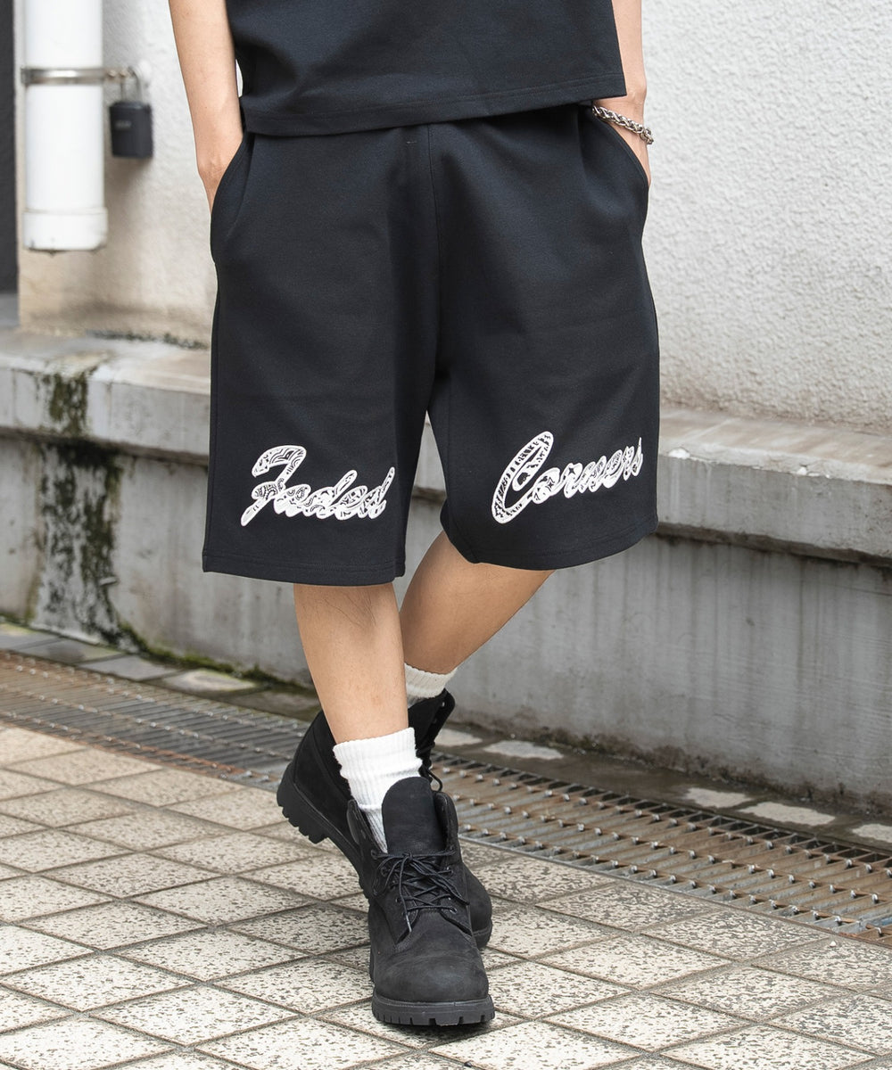 ブラック モデル：180cm L着用