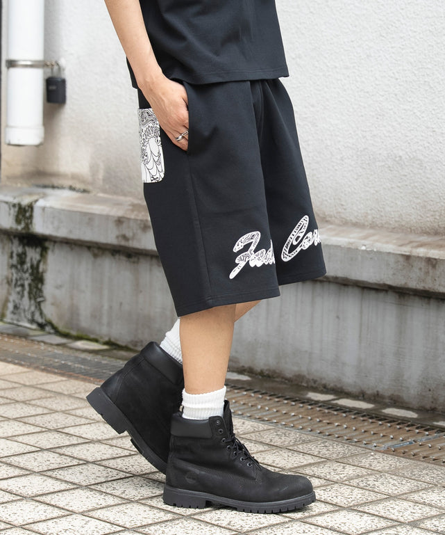 ブラック モデル：180cm L着用