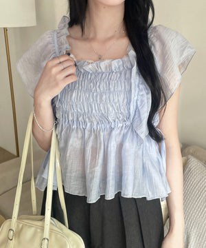 サックス　モデル：160cm F着用