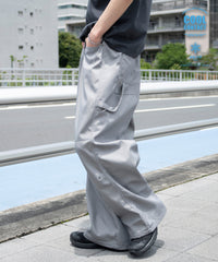 グレー / M