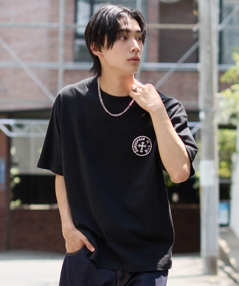 ブラック　モデル：175cm L着用　