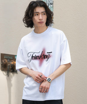 ホワイト モデル：182cm L着用