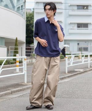 ネイビー　モデル：175cm L着用　