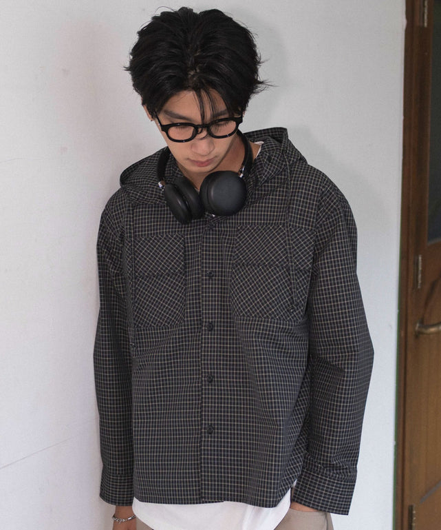 ブラック　モデル：180cm L着用　