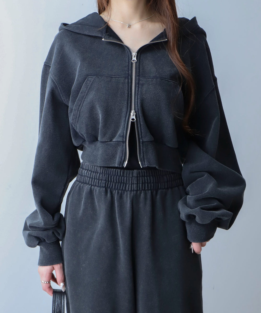 スミクロ モデル：160cm F着用