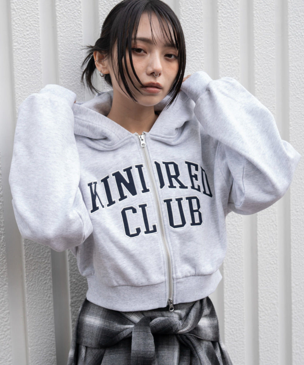 アッシュグレー モデル：159cm F着用