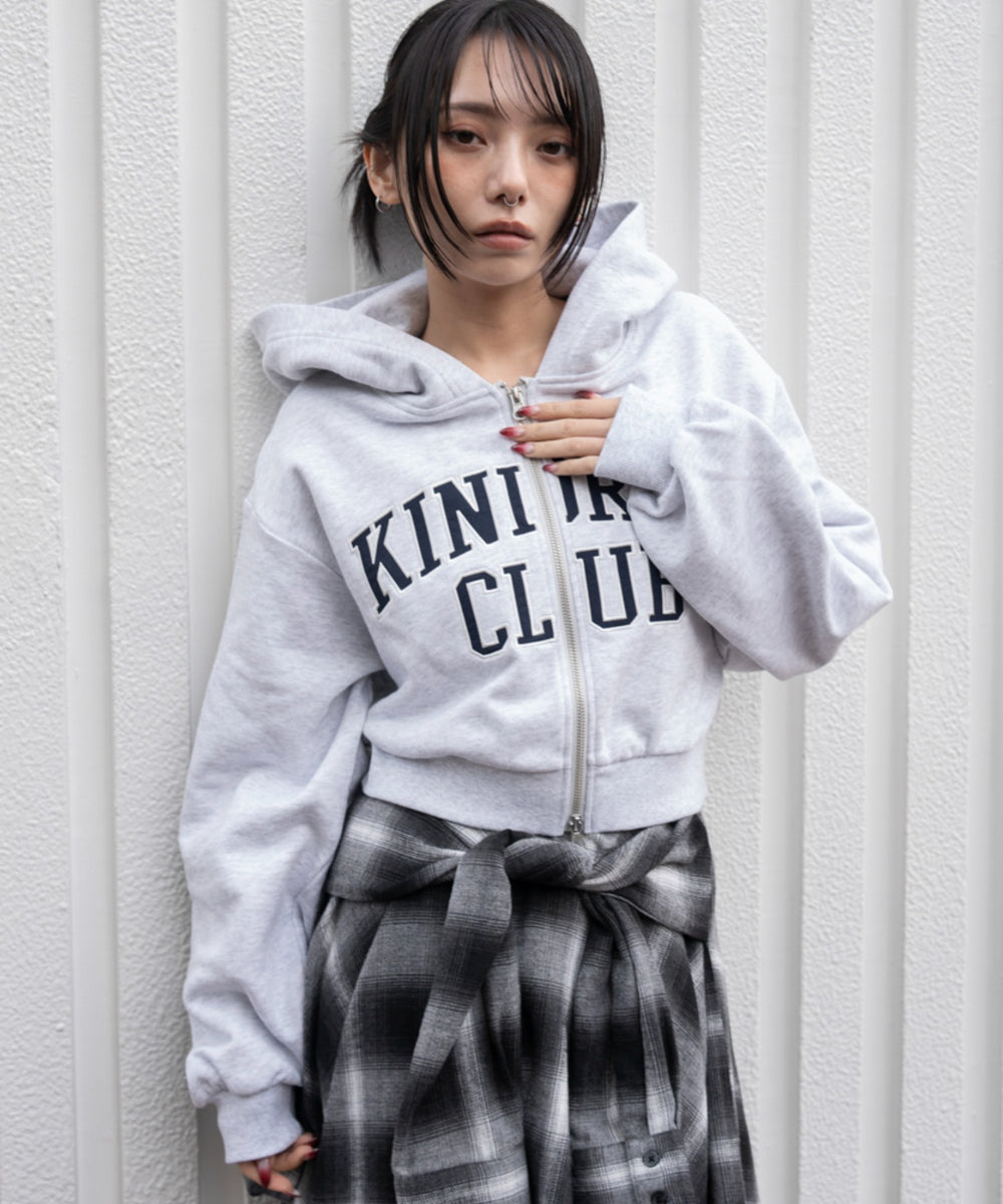 アッシュグレー モデル：159cm F着用