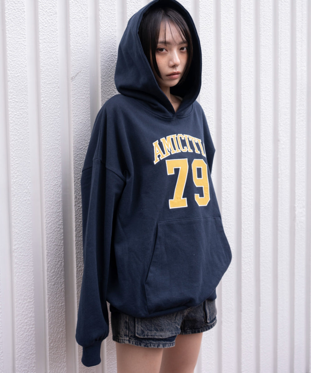 ネイビー モデル：159cm F着用