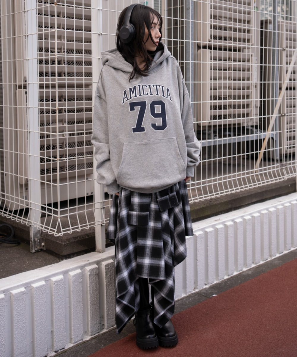 杢グレー モデル：159cm F着用