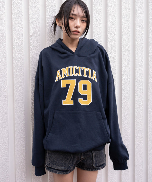 ネイビー モデル：159cm F着用