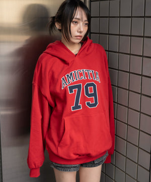 レッド モデル：159cm F着用