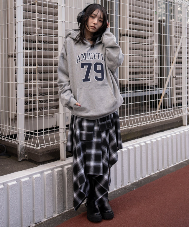 杢グレー モデル：159cm F着用