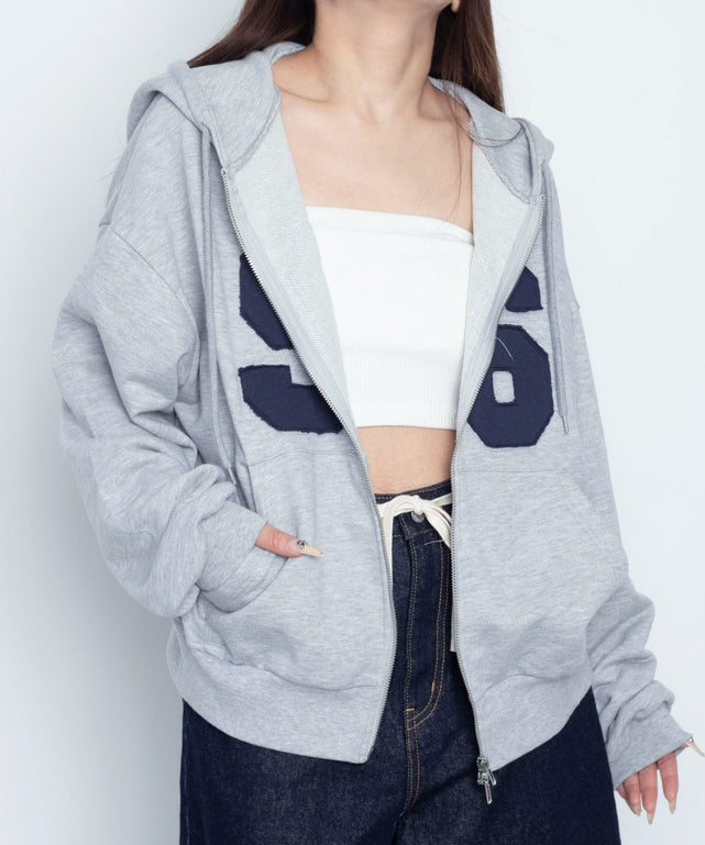 杢グレー　モデル：155cm F着用