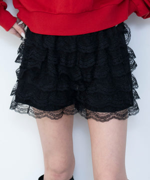 ブラック　モデル：159cm F着用