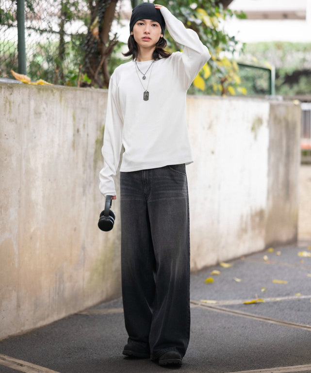 ホワイト モデル：175cm L着用