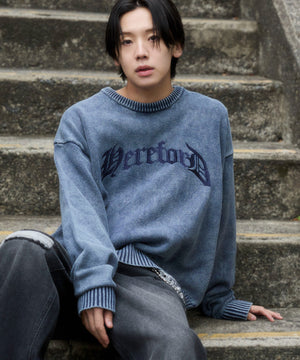 ネイビー　モデル：175cm L着用