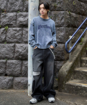 ネイビー　モデル：175cm L着用